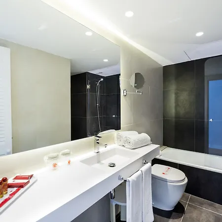 Guitart Grand Passage