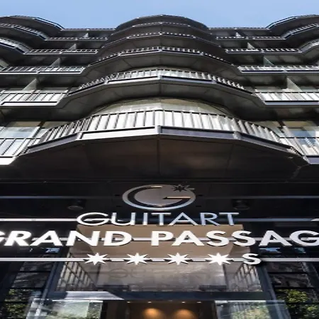 Отель Guitart Grand Passage Барселона