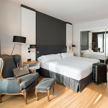 Guitart Grand Passage Barcelona